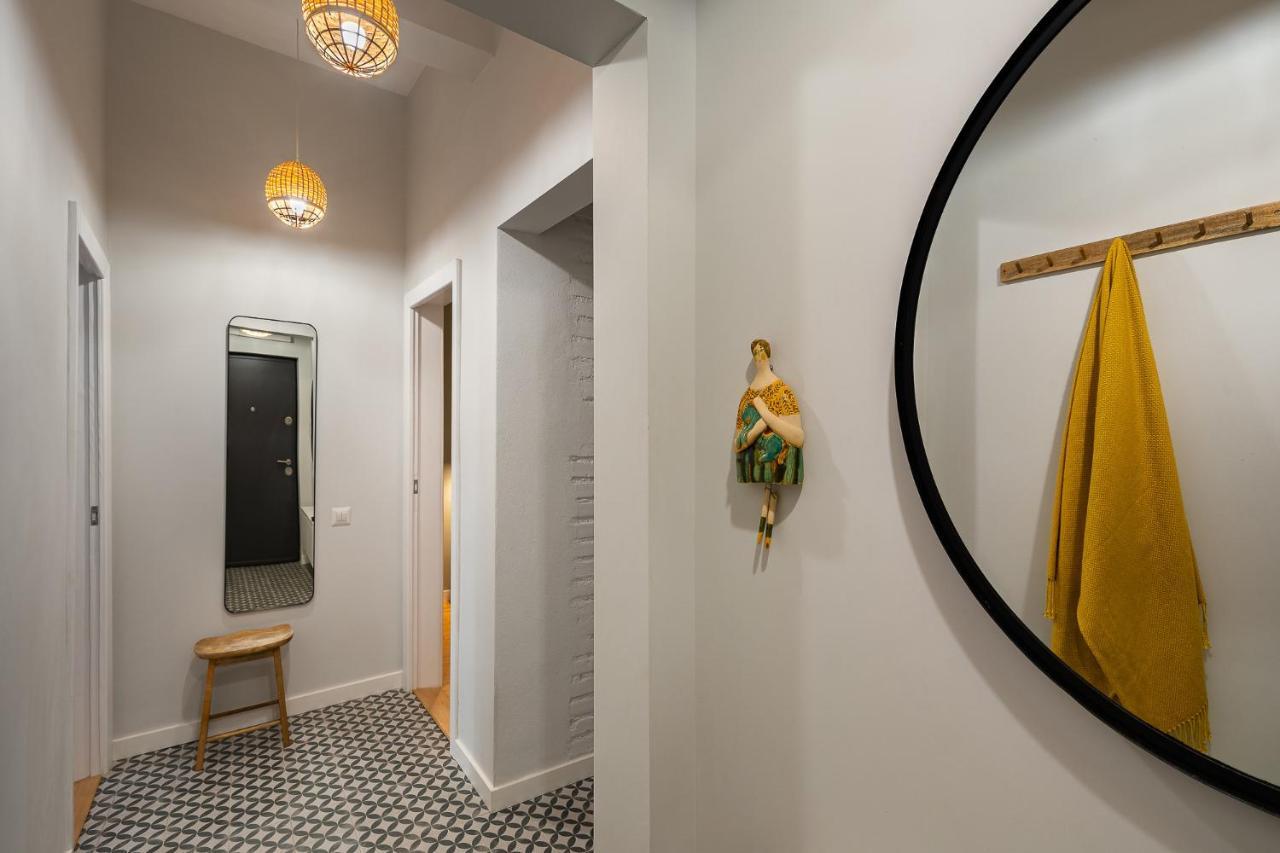 Bohemian Apartment In Old Town - Self Check-In Bucarest Exterior foto